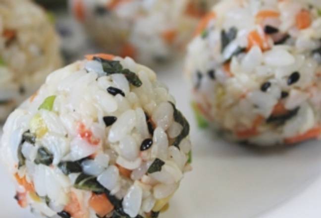 C12. D.I.Y rice ball  셀프주먹밥 手抓饭团